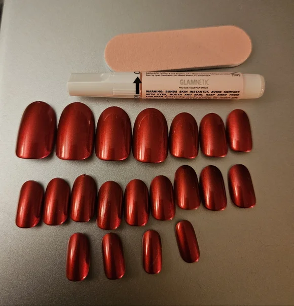 Glamnetic “Cherry Glaze” Press-On Nails | Short Round | Partial Set (20 Nails) - Picture 5 of 6